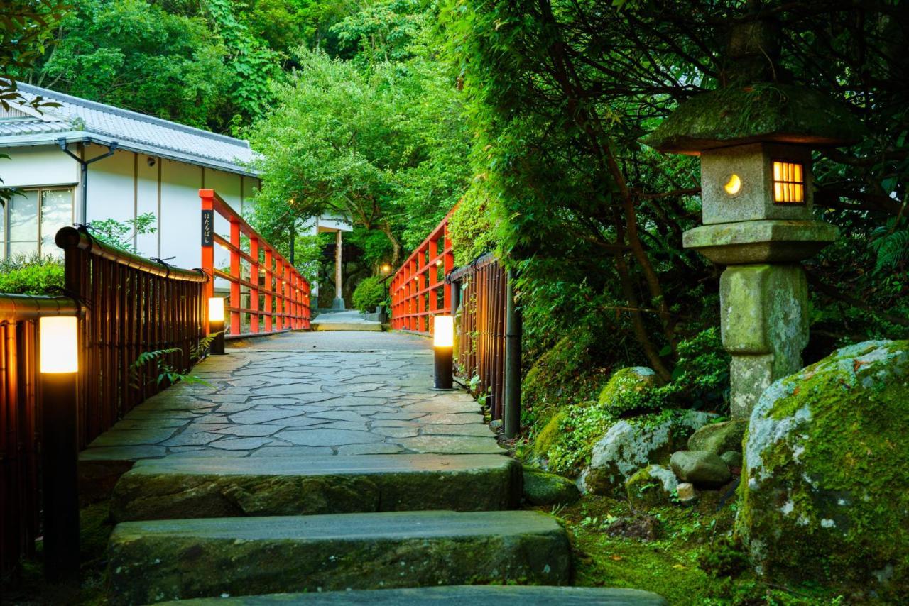 Beppu Showaen Bagian luar foto