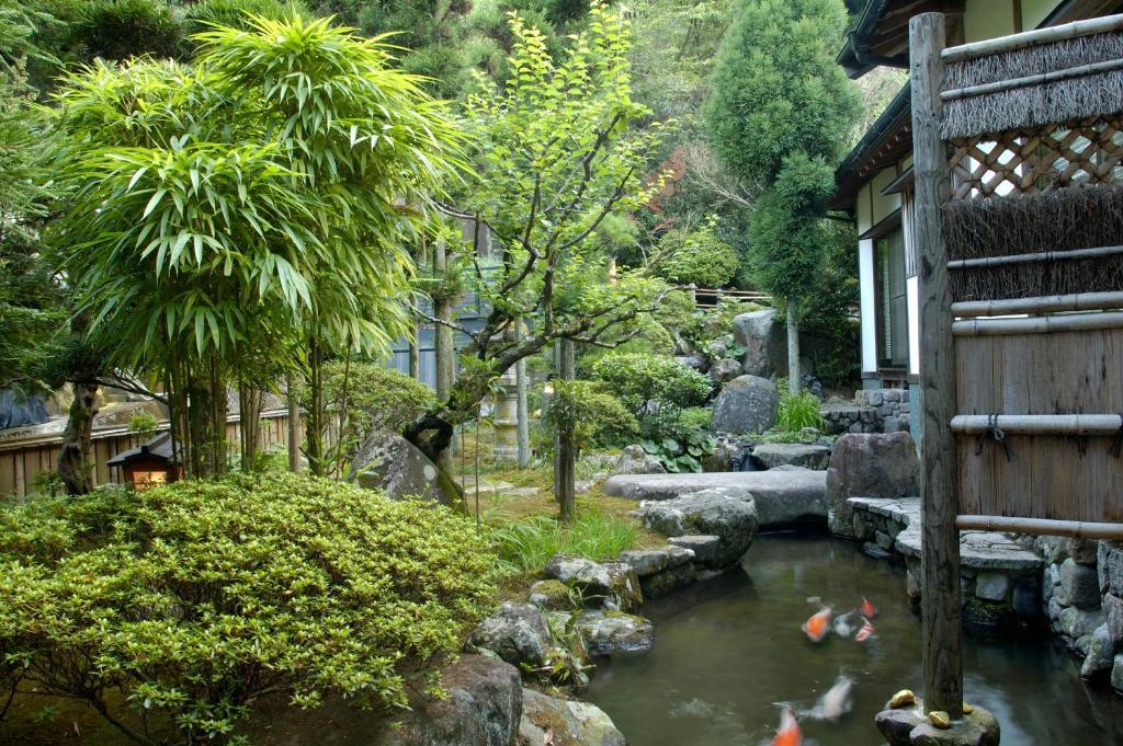 Beppu Showaen Bagian luar foto