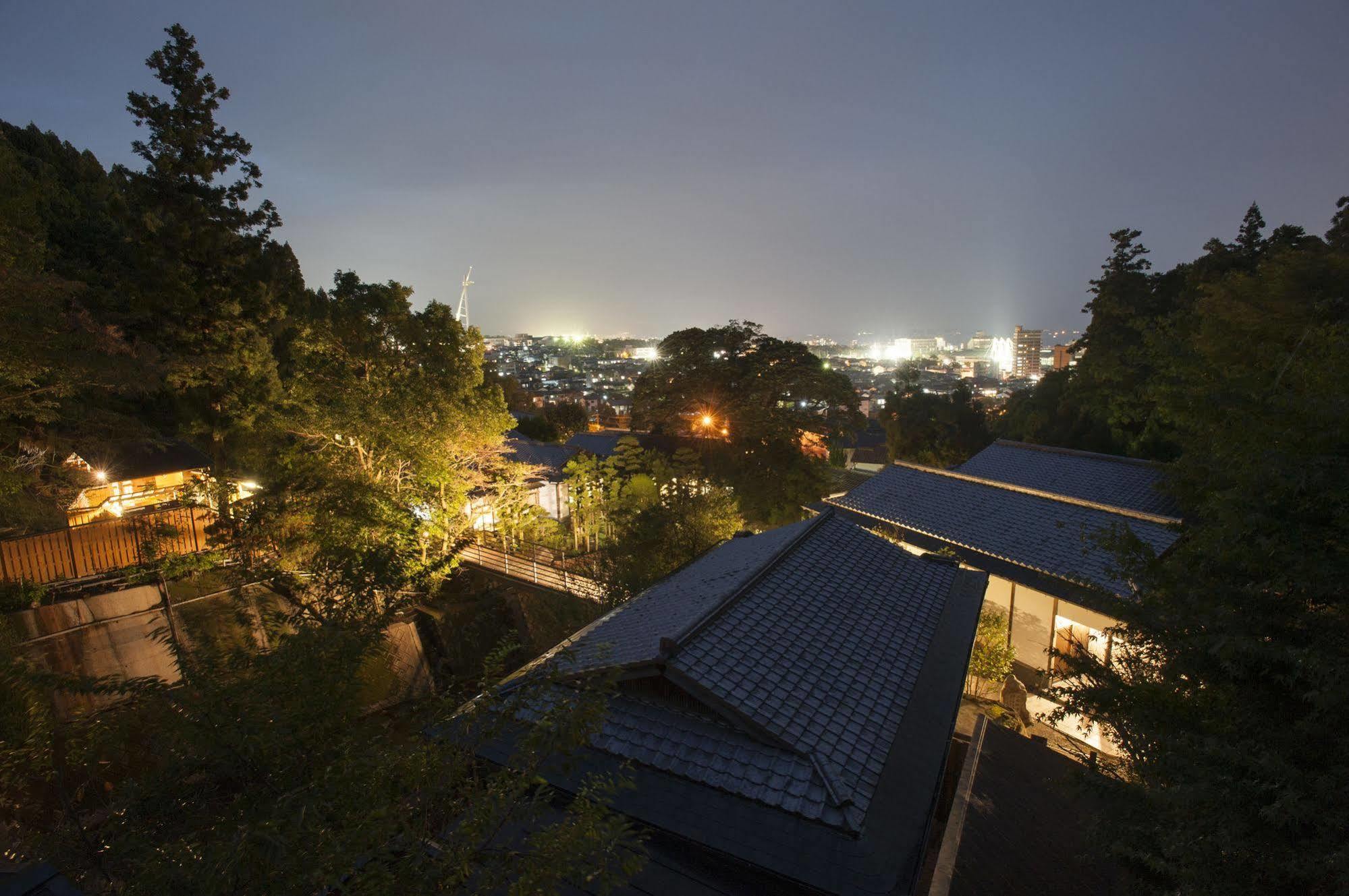 Beppu Showaen Bagian luar foto